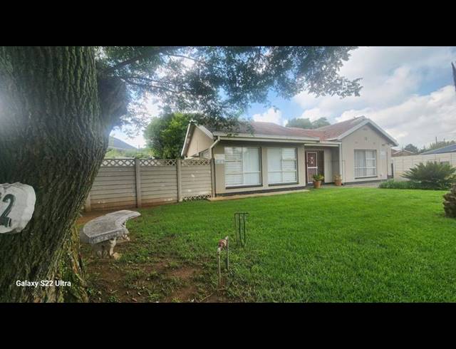 3 BEDROOM PROPERTY TO RENT IN GREENHILLS